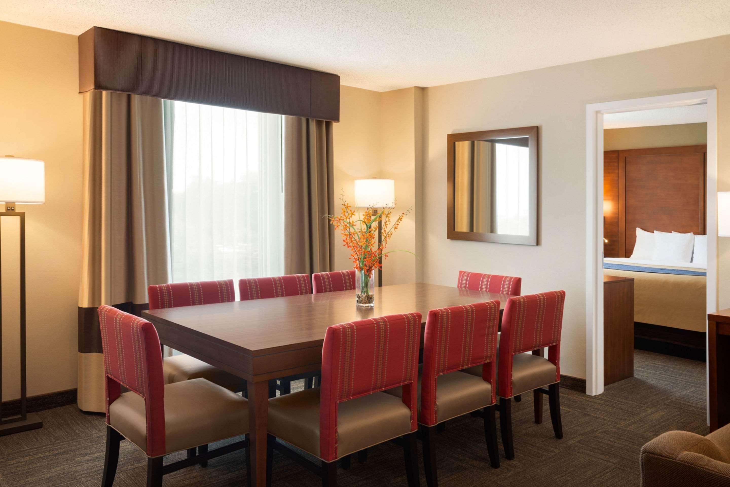 Comfort Inn & Suites Presidential Little Rock Exteriör bild