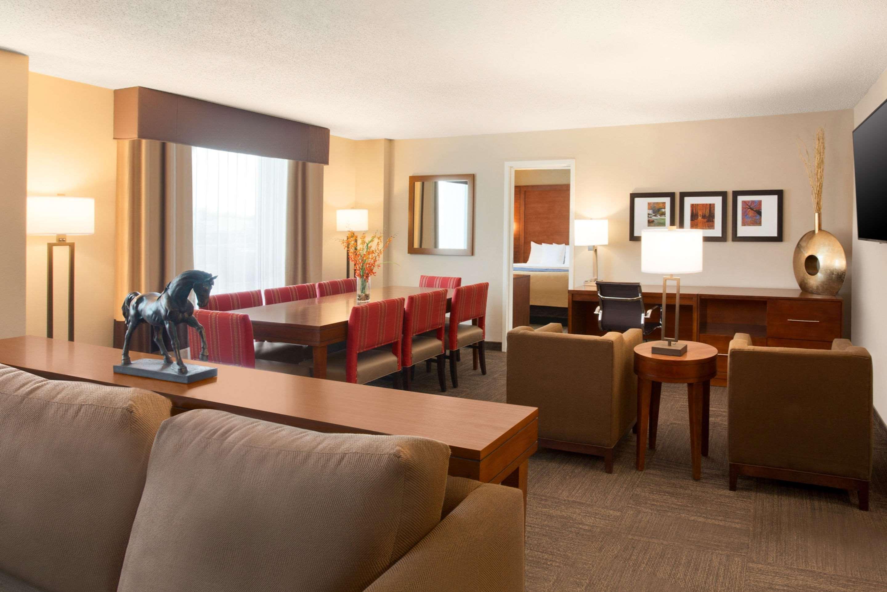 Comfort Inn & Suites Presidential Little Rock Exteriör bild