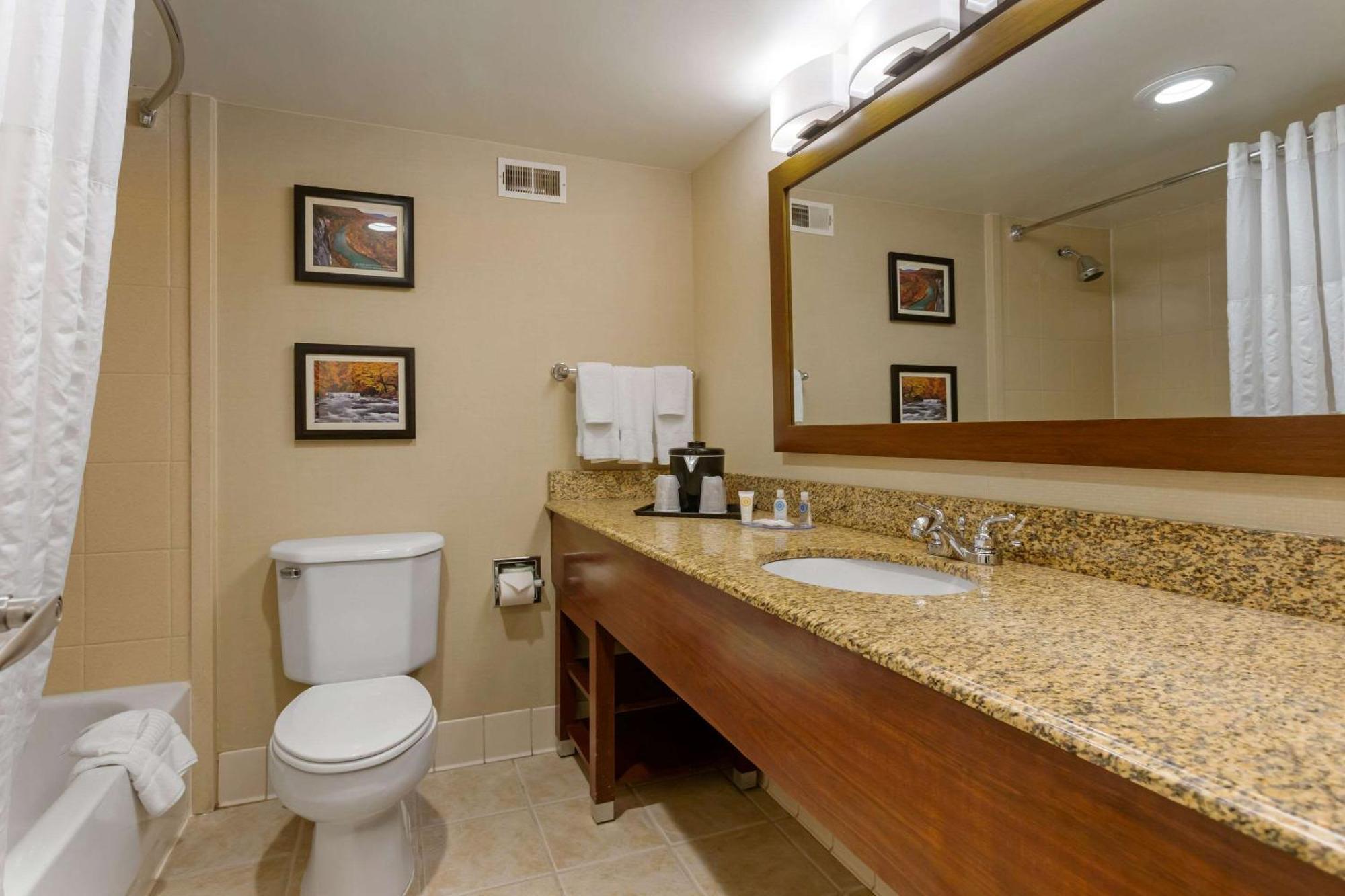 Comfort Inn & Suites Presidential Little Rock Exteriör bild